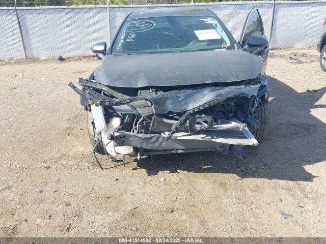 1G4ZP5SS9HU149280 Buick Lacrosse Essence
