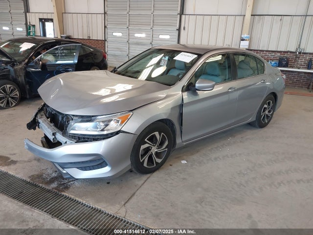 Honda ACCORD LX 2017 1HGCR2F38HA115016 Image 2