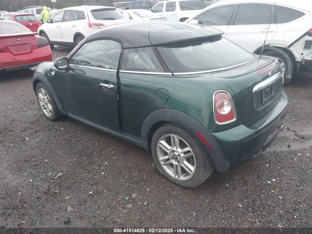 2012 MINI COOPER WMWSX1C57CT300183 Photo 2