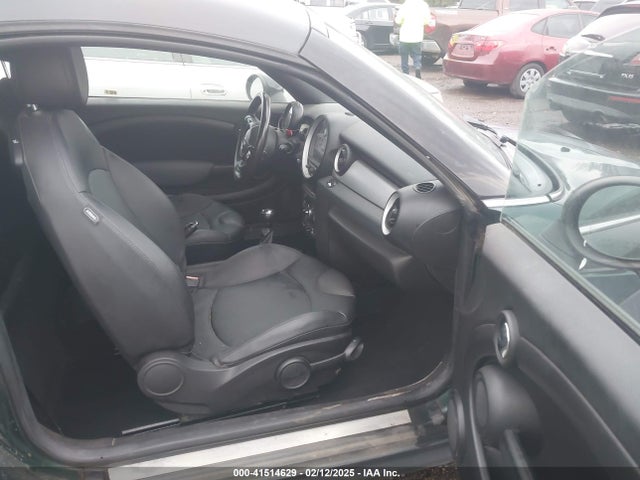 2012 MINI COOPER WMWSX1C57CT300183 Photo 4