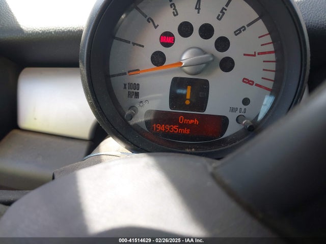 2012 MINI COOPER WMWSX1C57CT300183 Photo 6