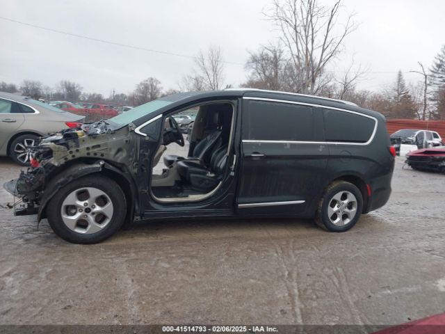 2C4RC1EG7HR653629 Chrysler Pacifica Touring-l Plus