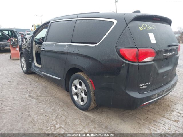 2017 CHRYSLER PACIFICA 2C4RC1EG7HR653629 Photo 2