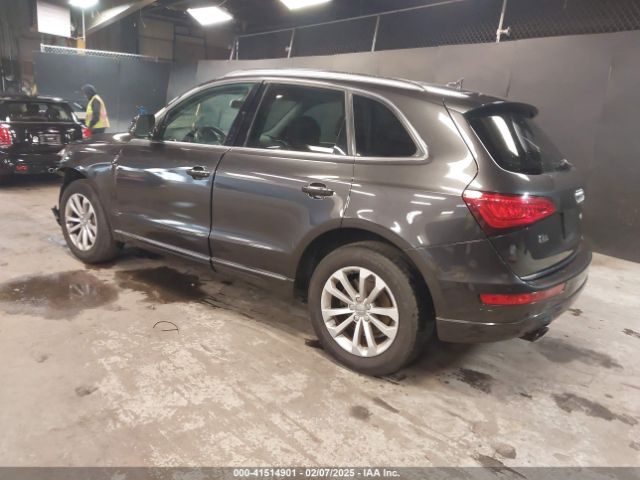 WA1LFAFP5FA029478 Audi Q5 2.0t Premium