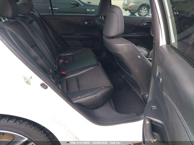 1HGCR2F56HA059322 Honda Accord Sport