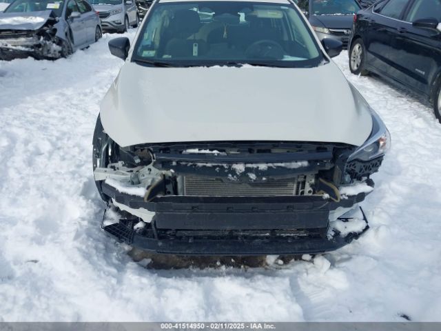JF1GUABC4R8325612 Subaru Impreza Base 5-door