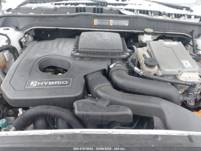 3FA6P0RU1HR315788 Ford Fusion Hybrid Titanium