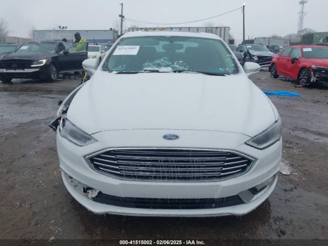 3FA6P0RU1HR315788 Ford Fusion Hybrid Titanium