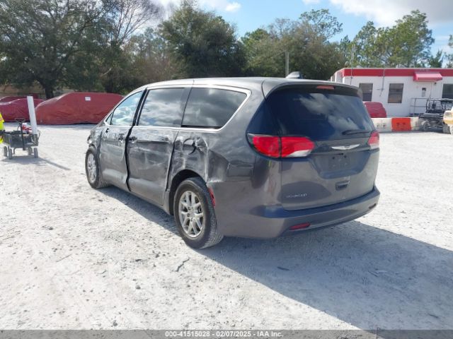 2C4RC1CG2PR610558 Chrysler Voyager Lx