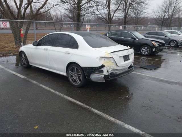 2017 MERCEDES-BENZ E 300 WDDZF4JB9HA107962 Photo 2