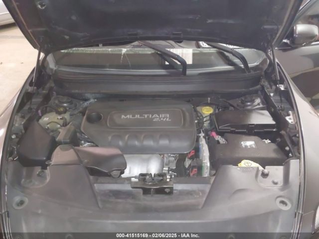 1C4PJLCB8FW590013 Jeep Cherokee Latitude