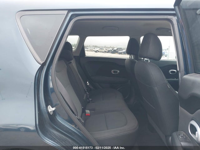 KNDJP3A59J7561835 KIA SOUL +