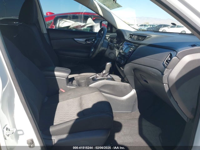Nissan ROGUE SV 2017 KNMAT2MT4HP548646 Image 5