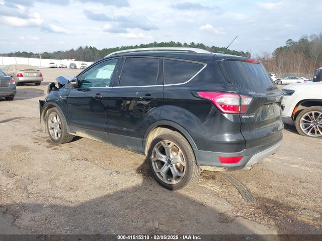 1FMCU0JD3HUD38933 Ford Escape Titanium