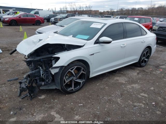 1VWMA7A35LC024598 Volkswagen Passat 2.0t R-line