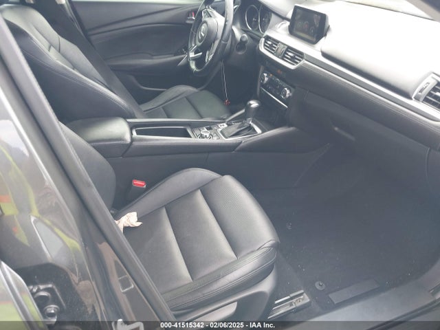 JM1GL1V57H1127804 Mazda Mazda6 Touring