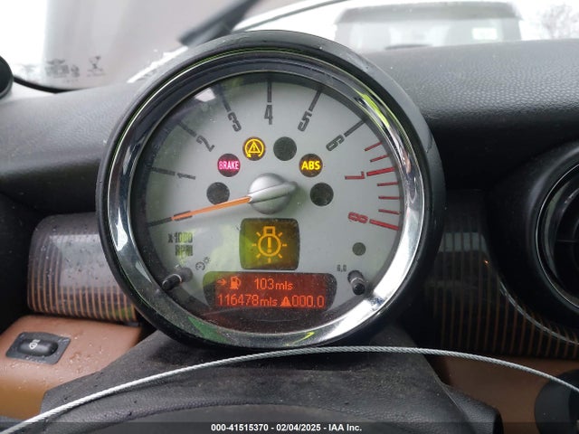 2010 MINI COOPER S WMWMF7C53ATZ72401 Photo 6