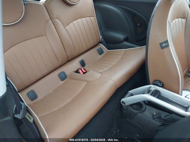 2010 MINI COOPER S WMWMF7C53ATZ72401 Photo 7
