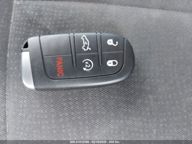 2015 CHRYSLER 200 1C3CCCAB1FN699385 Photo 10