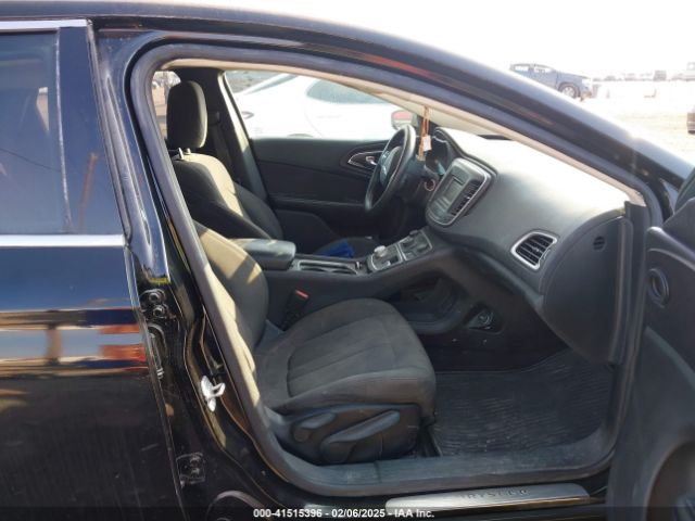 2015 CHRYSLER 200 1C3CCCAB1FN699385 Photo 4