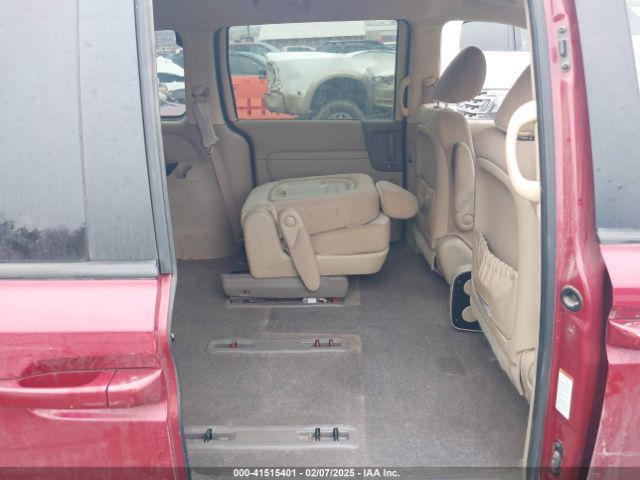 KNDMG4C72E6538796 KIA SEDONA LX