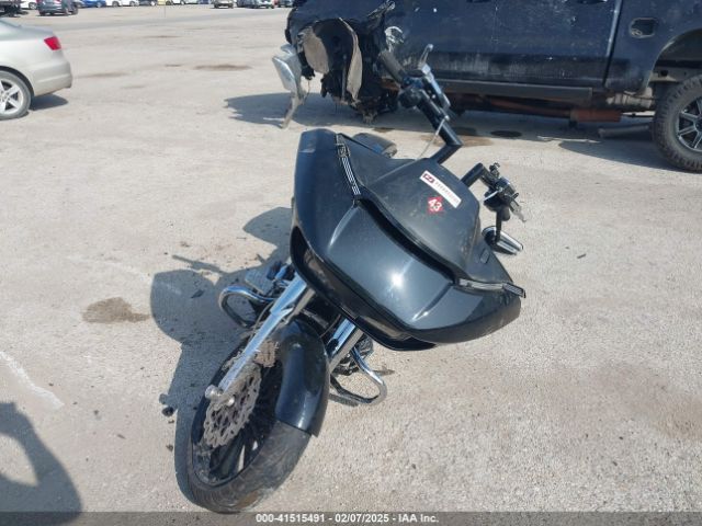 2018 HARLEY-DAVIDSON FLTRX 1HD1KHC1XJB646345 Photo 4