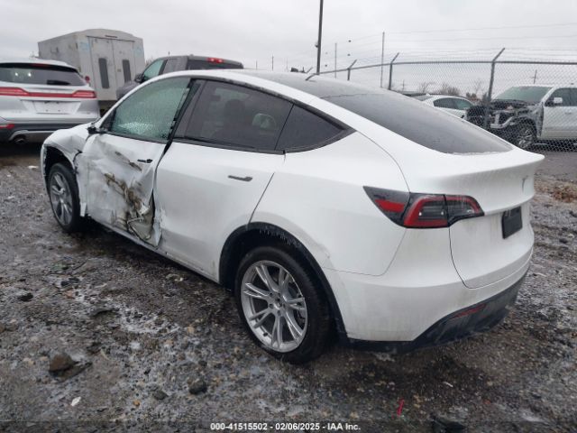 7SAYGDEE9RA257781 Tesla Model Y Long Range Dual Motor All-wheel Drive