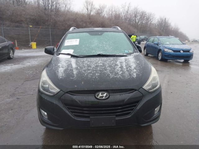 KM8JUCAG3FU044349 Hyundai TUCSON SE