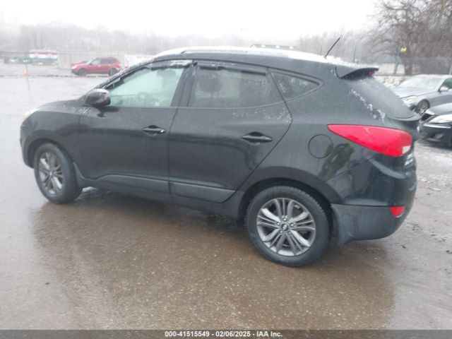 KM8JUCAG3FU044349 Hyundai TUCSON SE