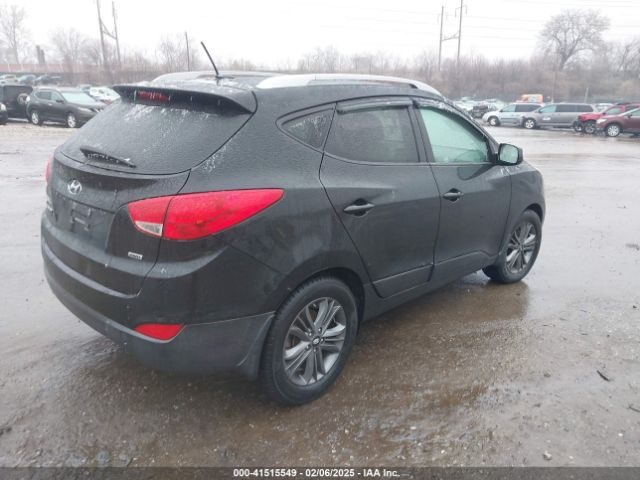 KM8JUCAG3FU044349 Hyundai TUCSON SE