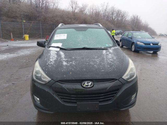 KM8JUCAG3FU044349 Hyundai TUCSON SE