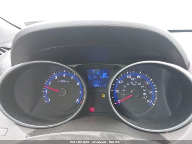 KM8JUCAG3FU044349 Hyundai TUCSON SE
