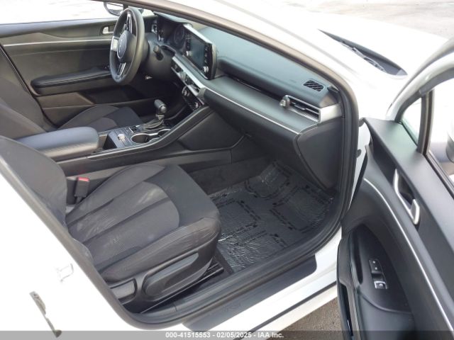 5XXG14J26NG103626 KIA K5 LXS