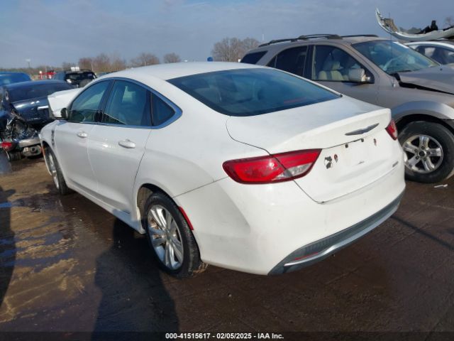 2016 CHRYSLER 200 1C3CCCAB0GN112482 Photo 2