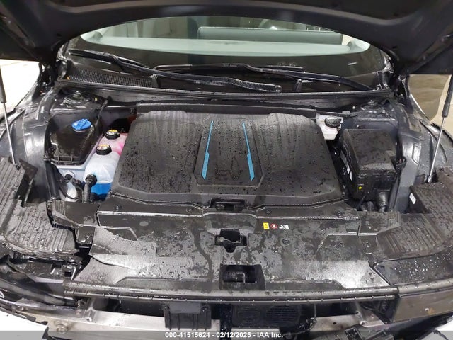 KM8KMDAF2PU228135 Hyundai IONIQ 5 SE