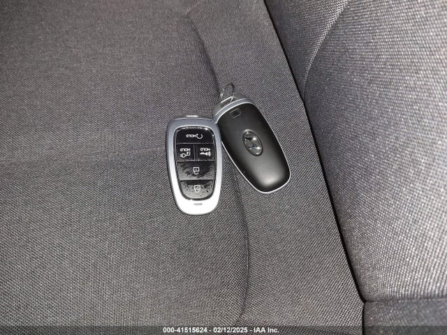 KM8KMDAF2PU228135 Hyundai IONIQ 5 SE