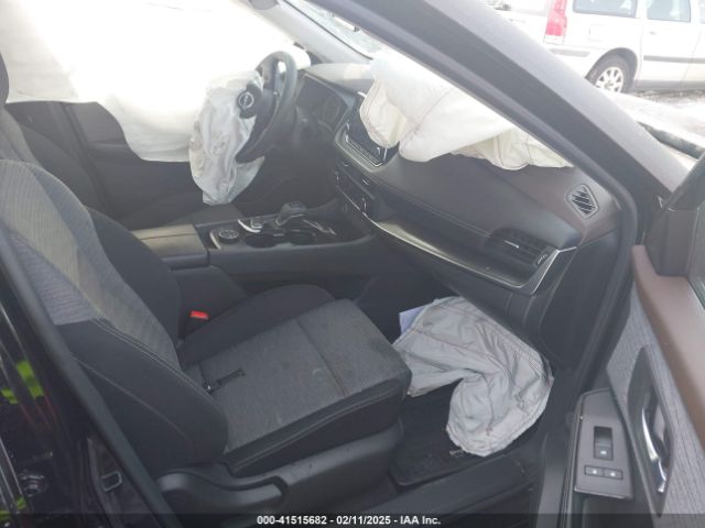 JN8BT3BB4PW487666 Nissan Rogue Sv Intelligent Awd