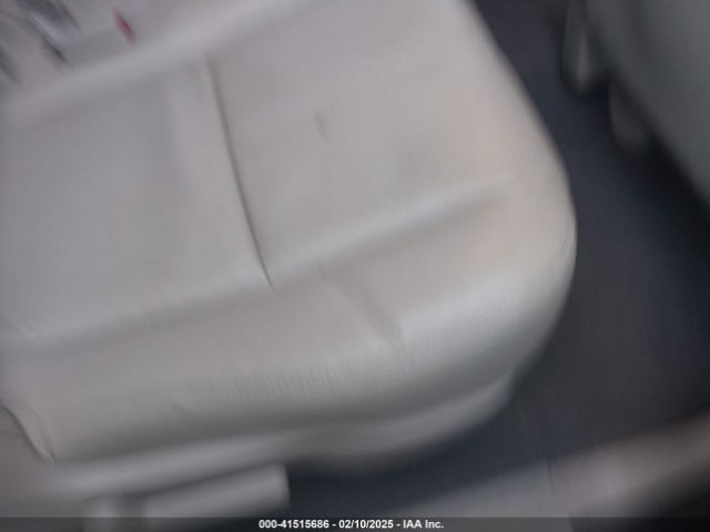 1GNSCJE06ER233762 Chevrolet Suburban 1500 Lt