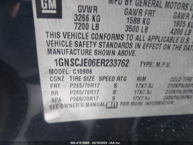 1GNSCJE06ER233762 Chevrolet Suburban 1500 Lt
