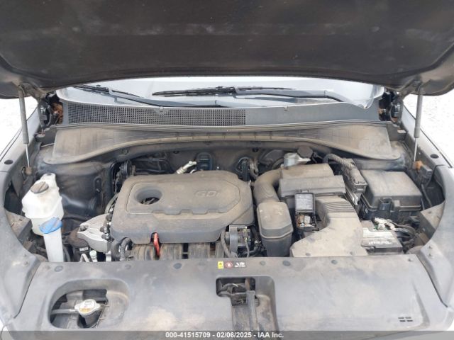 5XYPGDA33GG168004 KIA Sorento 2.4l Lx
