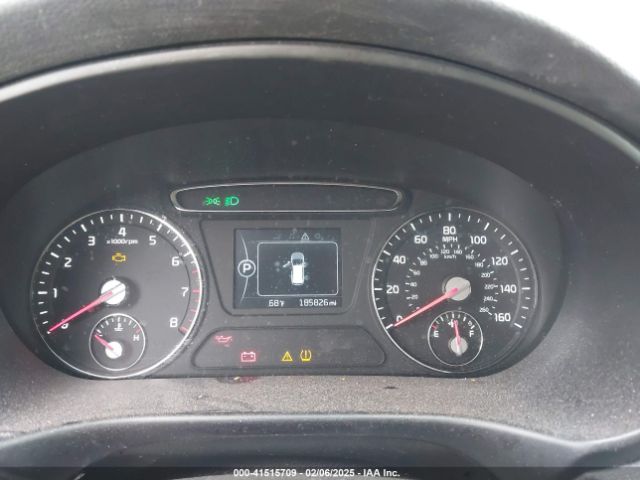 5XYPGDA33GG168004 KIA Sorento 2.4l Lx