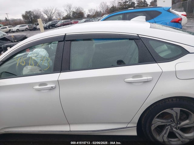 Honda ACCORD EX 2018 1HGCV1F4XJA032479 Image 14