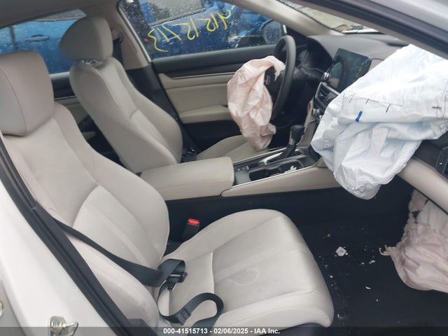 Honda ACCORD EX 2018 1HGCV1F4XJA032479 Image 5