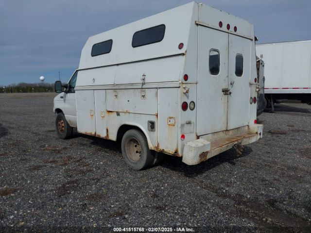 2003 FORD E-350 CUTAWAY 1FDWE35S13HB22262 Photo 2