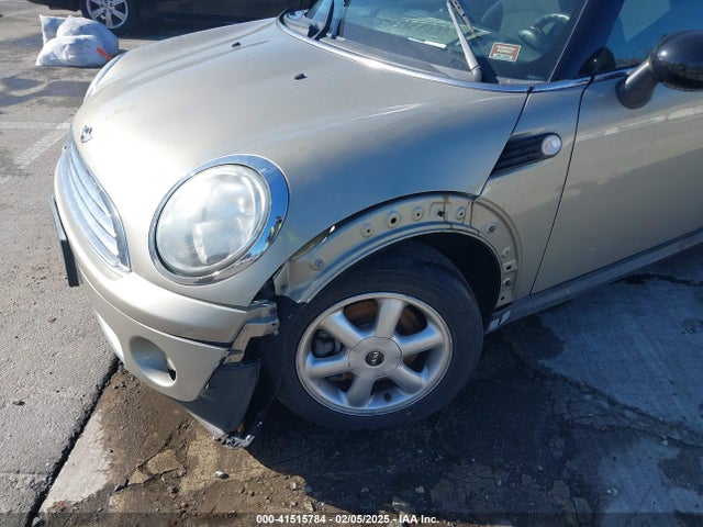 2007 MINI COOPER WMWMF335X7TL78003 Photo 5