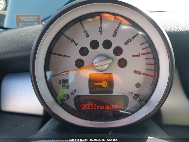 2007 MINI COOPER WMWMF335X7TL78003 Photo 6