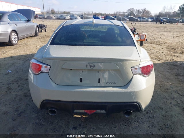 JF1ZNAA16G8706364 Scion Fr-s Release Series 2.0