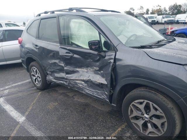 JF2SKAJC2MH485297 Subaru Forester Premium