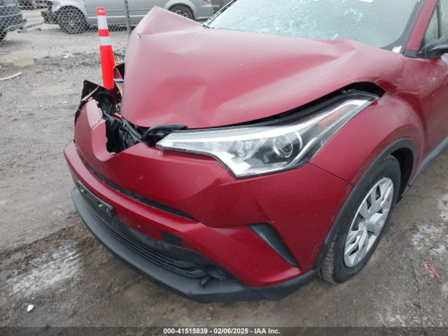 JTNKHMBX5K1062246 Toyota C-HR LE
