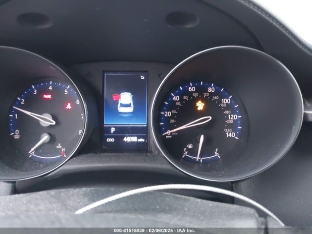 JTNKHMBX5K1062246 Toyota C-HR LE